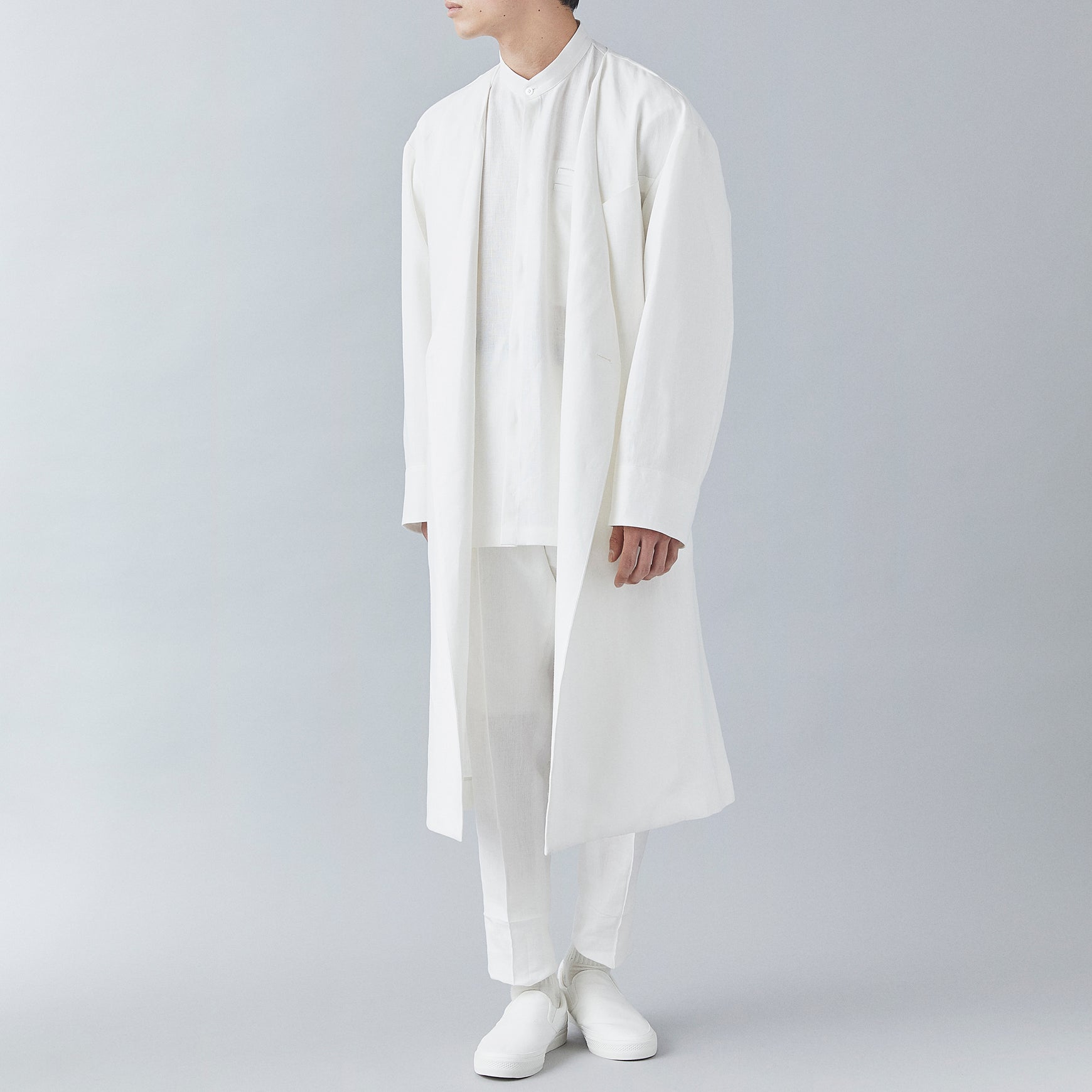 Atelier Mao Collar Shirt (White)