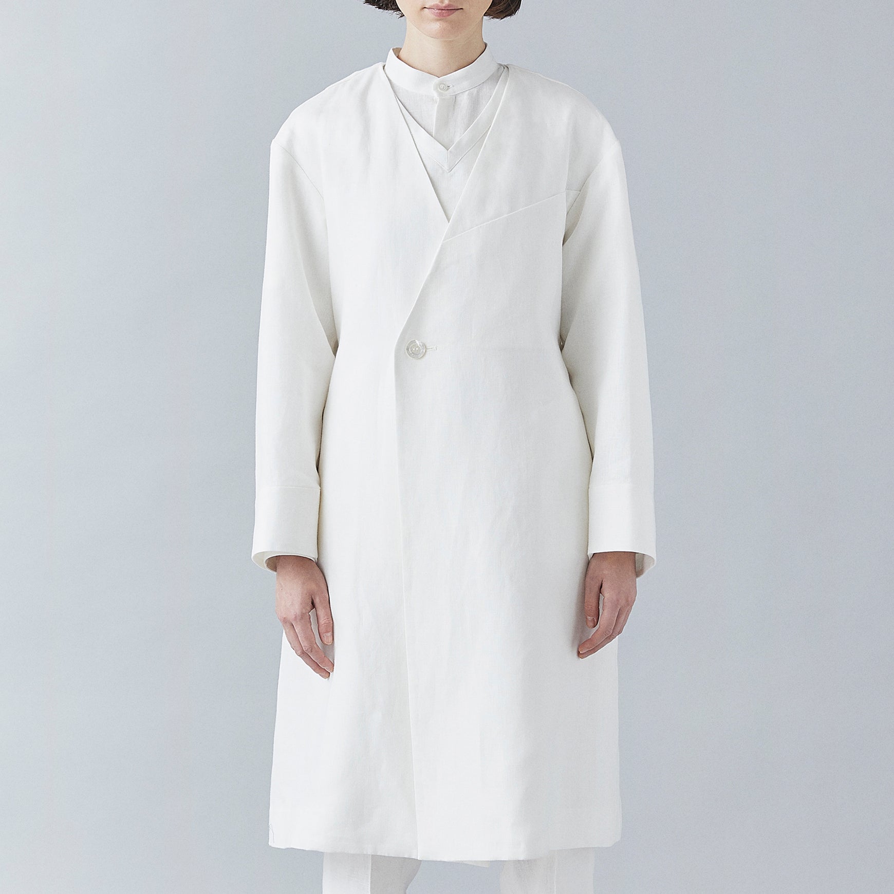 Atelier Robe Coat (White)