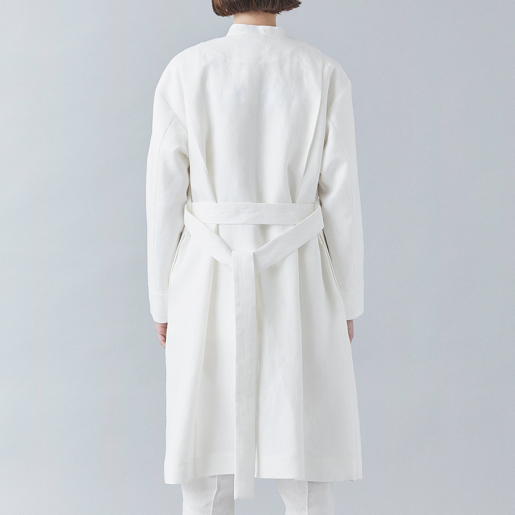 Atelier Robe Coat (White)