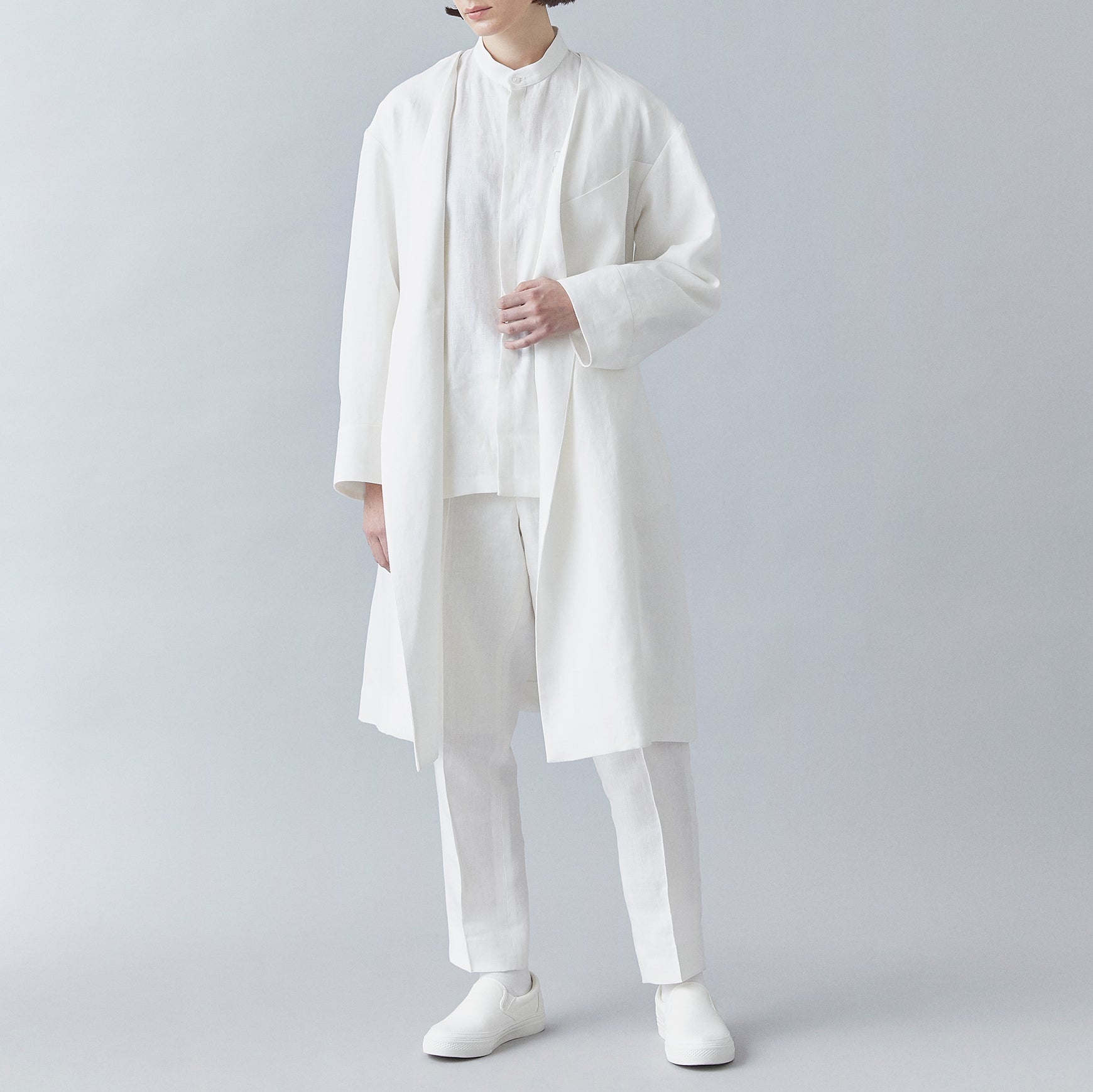 Atelier Mao Collar Shirt (White)